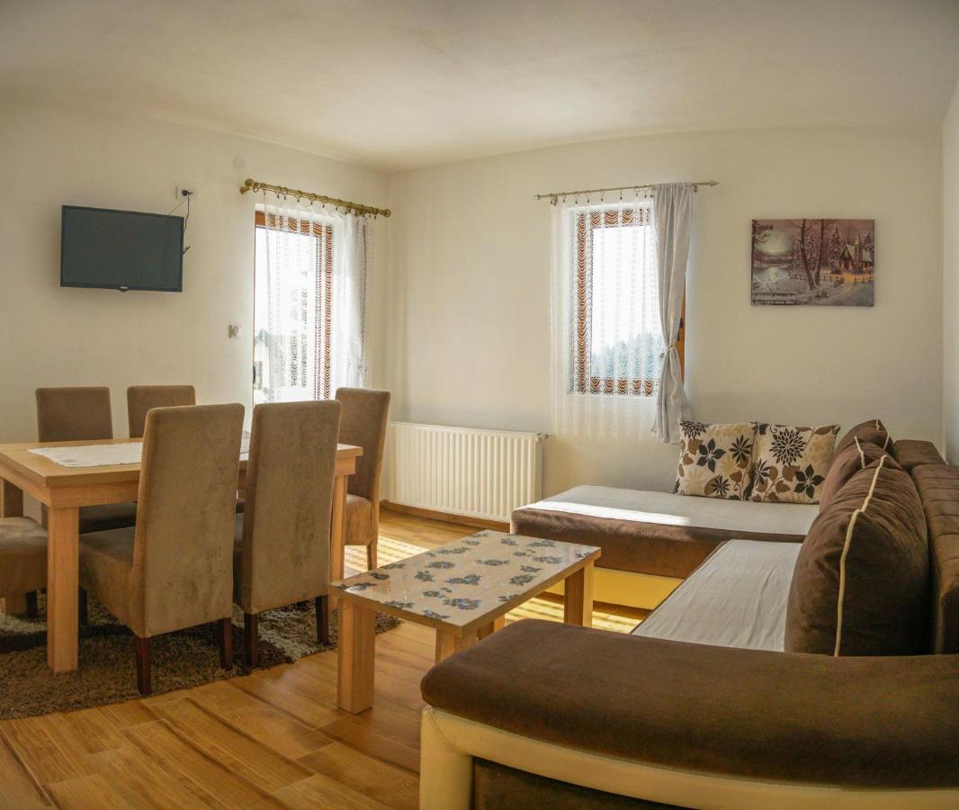Apartment Petrovic Kopaonik Esterno foto