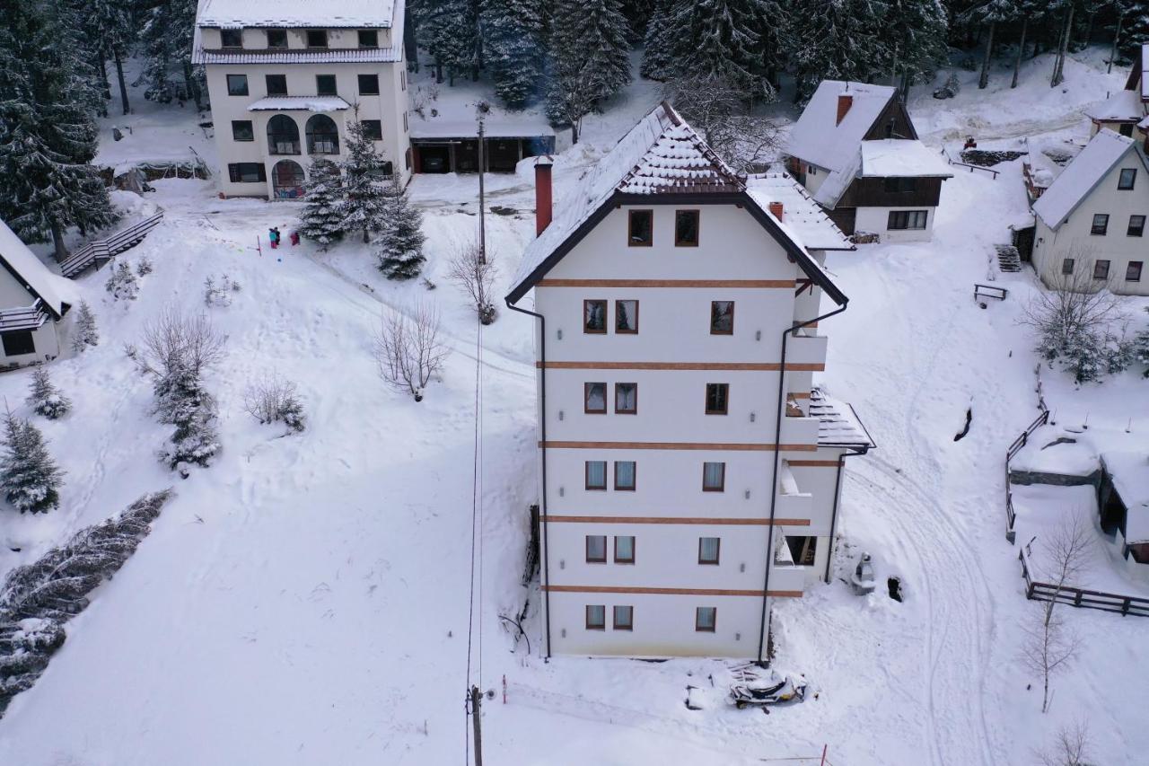 Apartment Petrovic Kopaonik Esterno foto