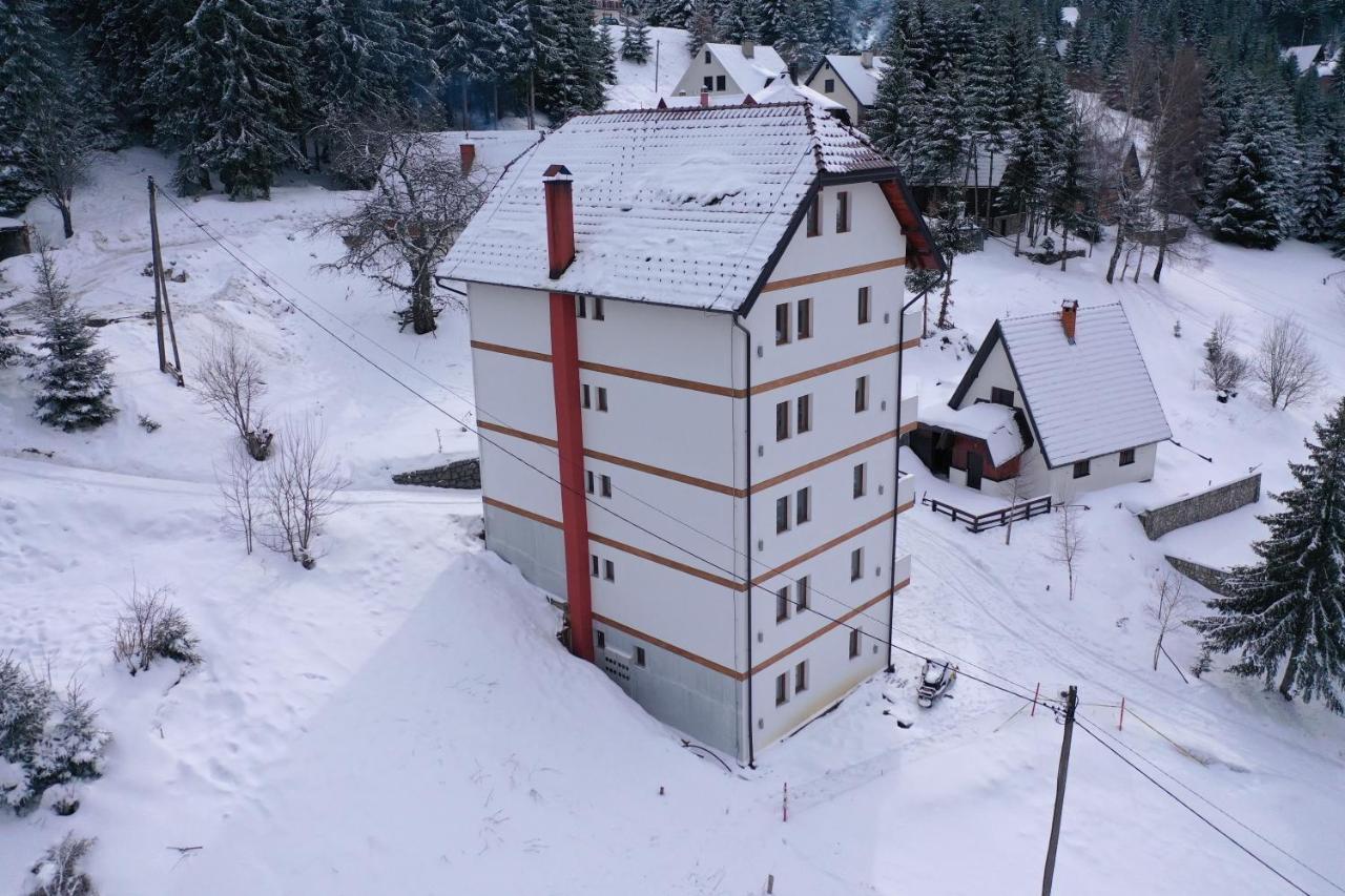 Apartment Petrovic Kopaonik Esterno foto